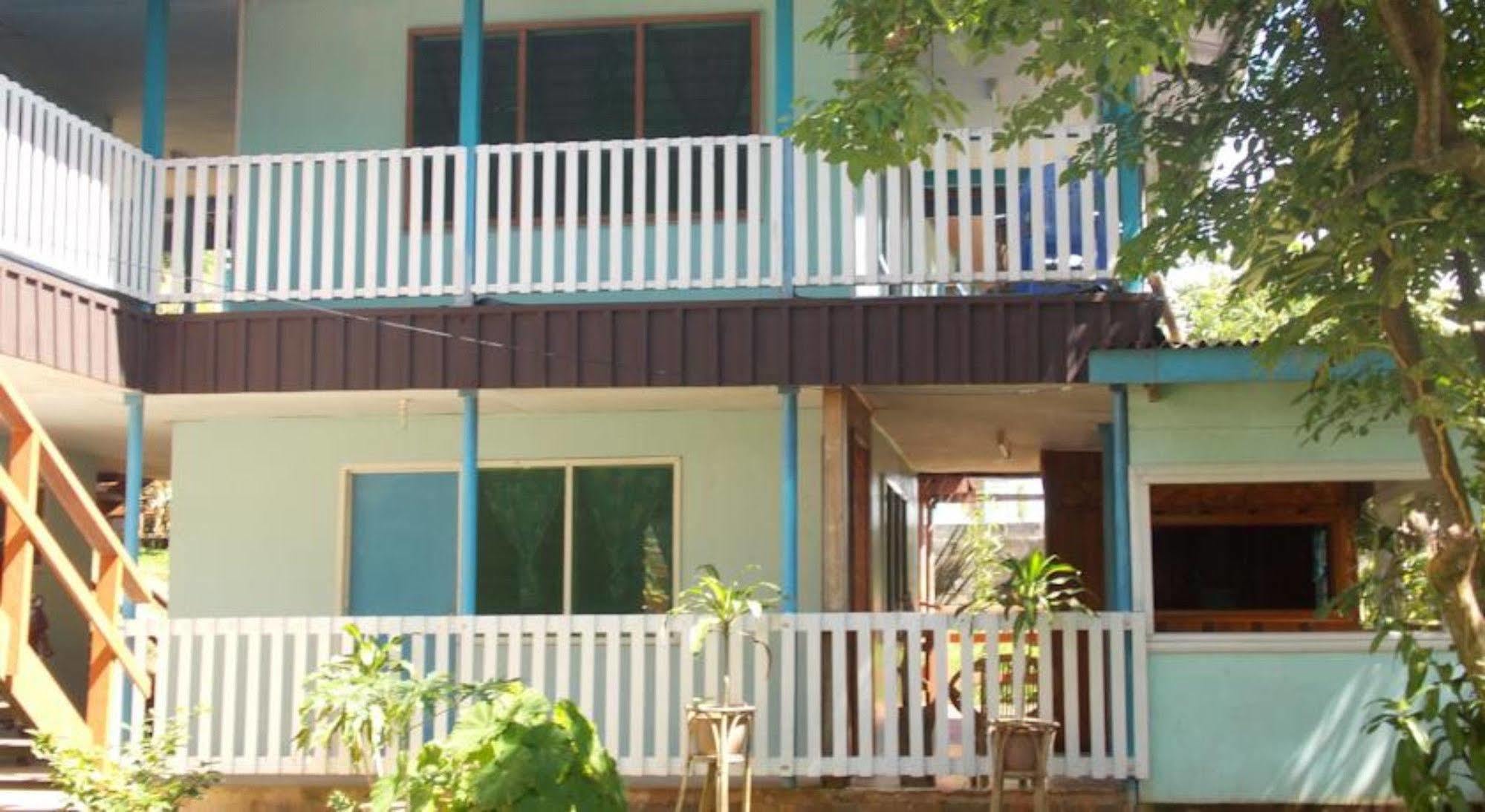 Rekona Lodge Гизо Екстериор снимка